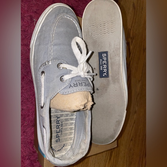 WOMENS SPERRY BOAT SHOES SIZE 9 - Picture 3 of 3